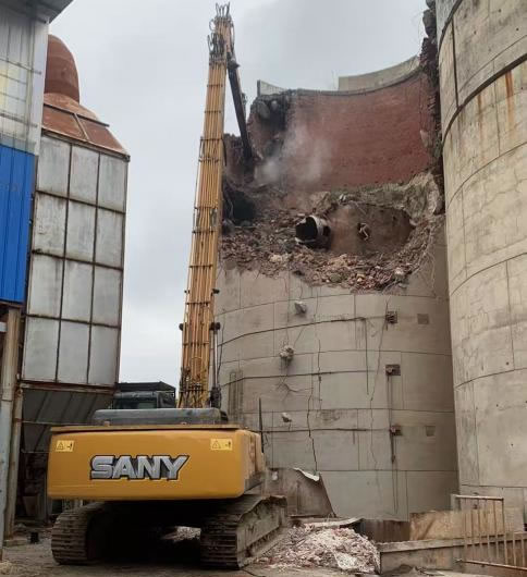 二十天攻堅(jiān)除險患  一以貫之筑安全——公司石灰廠重大結(jié)構(gòu)隱患應(yīng)急處置工程紀(jì)實(shí)1.jpg