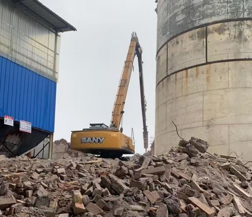 二十天攻堅(jiān)除險患  一以貫之筑安全——公司石灰廠重大結(jié)構(gòu)隱患應(yīng)急處置工程紀(jì)實(shí)2.jpg